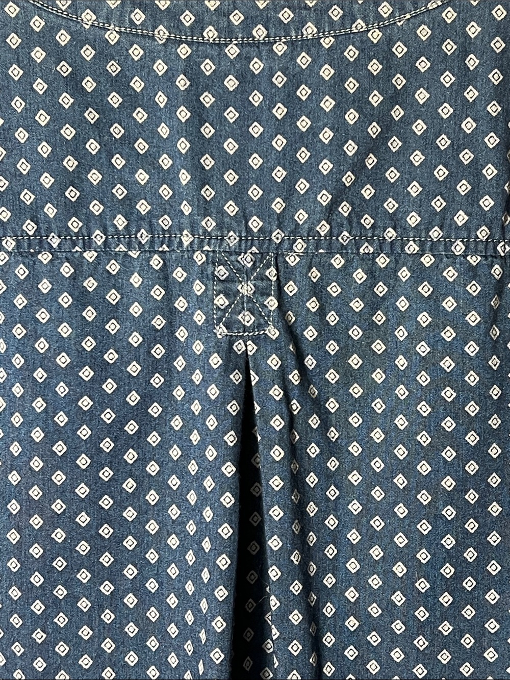 J. Jill XL denim shirt button front, blue with diamond print, convertible sleeve - Picture 11 of 11